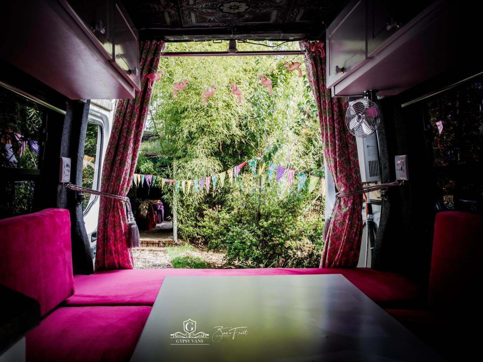 Gypsy Wagons And Vans, Clarens Ruang foto